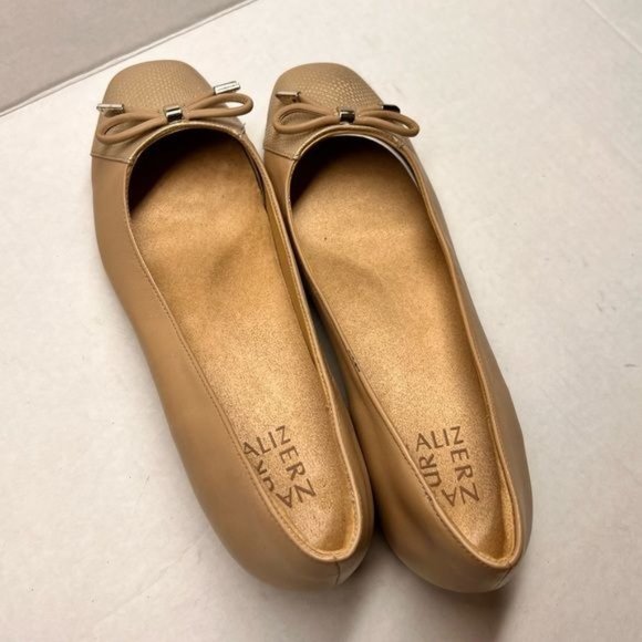 Naturalizer Gertie taupe leather flats size 10 - Picture 13 of 13